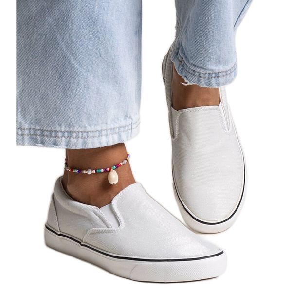 Białe błyszczące trampki r.36 zdjęcie 1