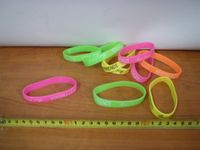 bransoletki gumowe 12szt best friends grube  1685