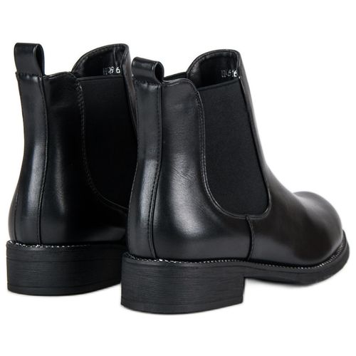 Czarne sztyblety r.41 na Arena.pl