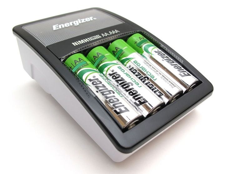 ŁADOWARKA BATERII AA AAA + 4x AKUMULATORKI R6 AA + 6x GC AAA R3 950mAh zdjęcie 11