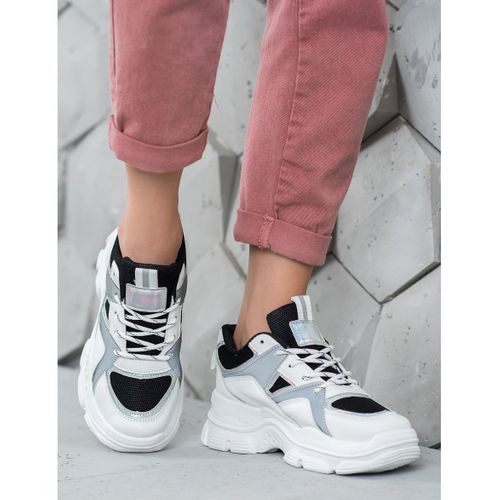 Wiązane Sneakersy r.41 na Arena.pl