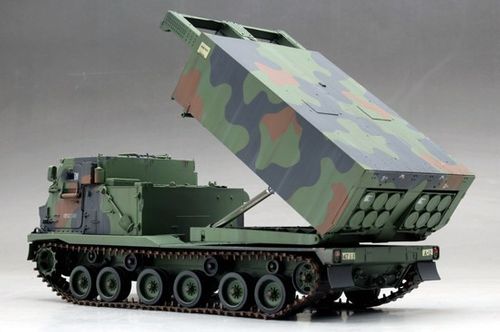 Trumpeter M270/A1 Multiple Launch Rocket System na Arena.pl