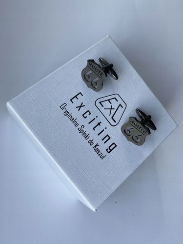 Markowe spinki do mankietów Exciting Czarna Koniczyna Koniczynka z Onyxem na Arena.pl