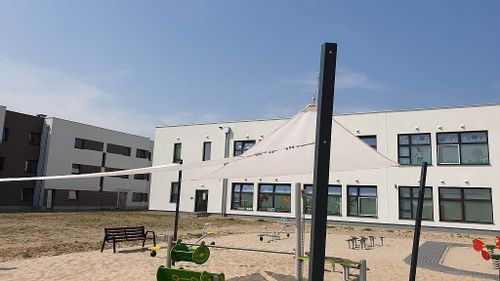 ŻAGIEL PRZECIWSŁONECZNY STANDARDOWY TRÓJKĄT 5X5X7 na Arena.pl