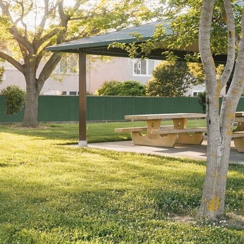 SIATKA CIENIUJĄCA 1,5x25m MASKUJĄCA 95% OSŁONA MATA NA OGRODZENIE PŁOT na Arena.pl