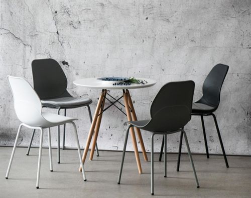 Krzesło Layer 4 czarne na Arena.pl