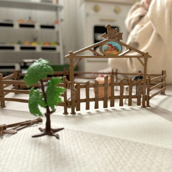 WOOPIE Zestaw Mini Farma Traktor Zwierzęta Osada Farma Rolnik 1:24 zdjęcie 18