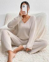 Damski Dwuczęściowy Komplet Z Długim Rękawem I Dekoltem W Kształcie Litery