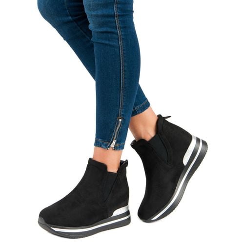 Botki sztyblety na platformie r.40 na Arena.pl