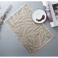 podkładka na stół 45x30 cm złota ażurowa prostokątna liście mp08