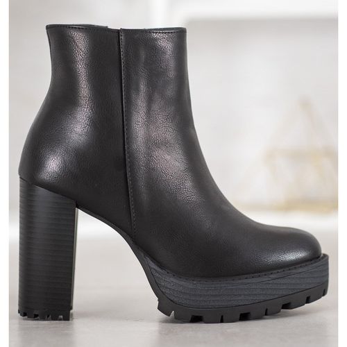 Czarne Botki Na Platformie r.39 na Arena.pl