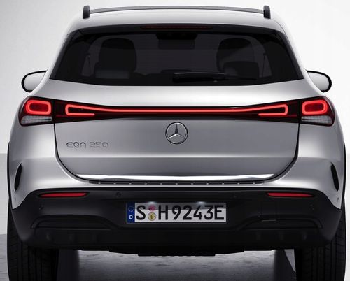 Mercedes EQA 2021+ Listwa CHROM na Klapę na Arena.pl