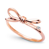 staviori | piękny pierścionek kokardka w różowym złocie z diamencikiem