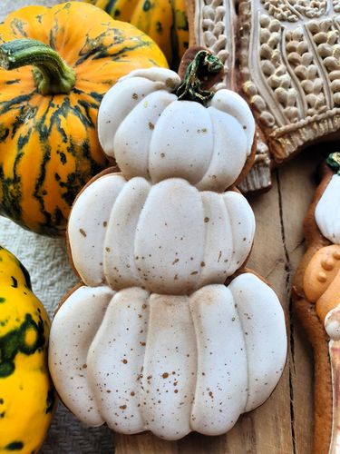 CIASTKO TRZY BIAŁE DYNIE na Arena.pl