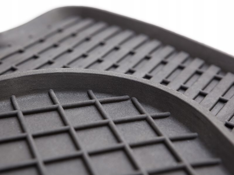 Dywaniki gumowe do VW Scirocco 2008- TUNEL zdjęcie 4