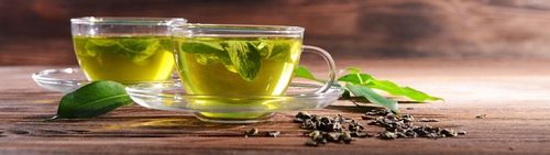 Herbata zielona POZIOMKOWA Basilur WILD STRAWBERRY - 20 torebek PUSZKA na Arena.pl