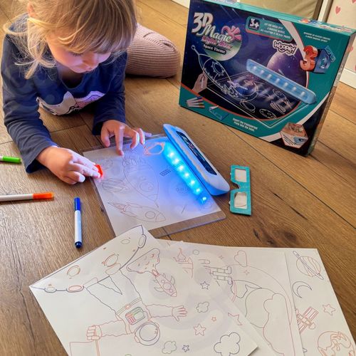 WOOPIE Magiczna Tablica 3D Podświetlenie LED do Rysowania na Arena.pl