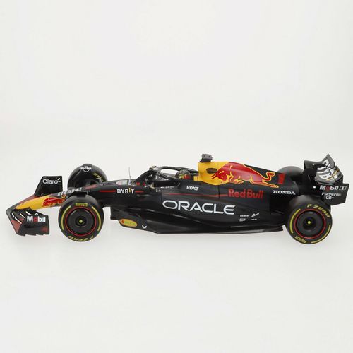 Samochód Bburago F1 Race Oracle Red Bull Racing RB19 1:18 na Arena.pl