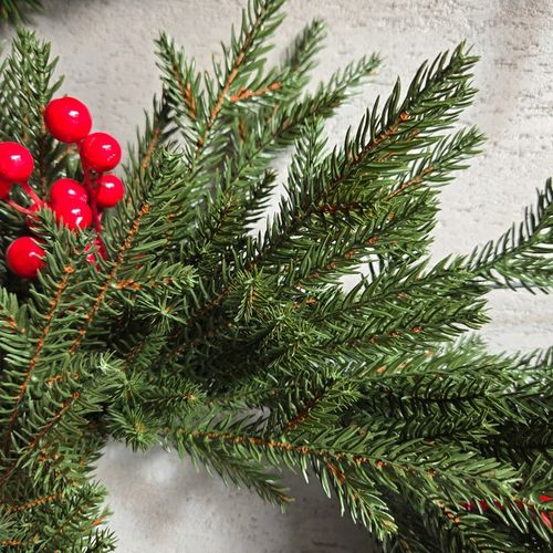 Wianek świąteczny ŚWIERK NATURA jarzębina PE dekoracja drzwi stół wieniec na Arena.pl