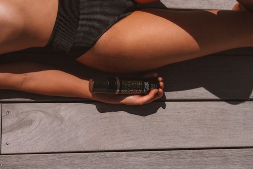 MineTan Absolute Ultra Dark - Pianka Samoopalająca 200 ml na Arena.pl