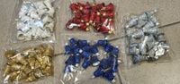 zawieszka 20szt dzwoneczek brokat