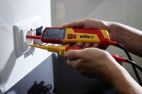 TESTER NAPIĘCIA I CIĄGŁOŚCI OBWODU 121000V AC, CAT IV 45216 WIHA