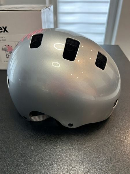 Kask rowerowy Uvex Kid 3 silver/rose r. 55-58 cm zdjęcie 5