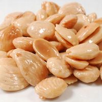 Hiszpańskie Migdały Marcona prażone i solone 1KG