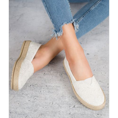 Białe Espadryle VICES r.39 na Arena.pl