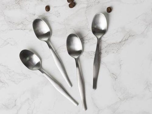 LC kpl. 4 łyżeczek UPOMINKARNIA na Arena.pl