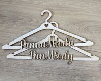 Wieszaki drewnaiane Pan Młody Pani Młoda na wesele ślub ze sklejki ozdoba