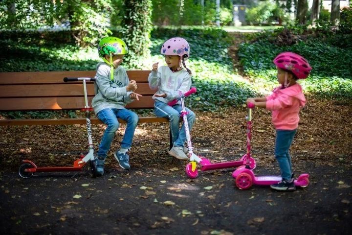 KASK SPORTOWY DLA DZIECI ROWEROWY DZIECIĘCY REGULOWANY MYSZKA MINNIE 52-56 zdjęcie 16