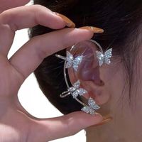 Kolczyk Kolor Srebrny Motyle Motylki Nakładka Na Prawe Ucho Cyrkonie 55mm