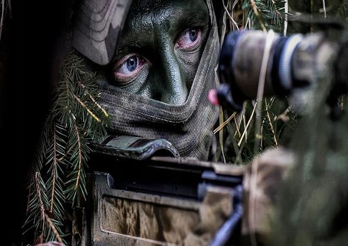 PODKŁADKA POD MYSZKĘ MYSZ WZORY DO WYBORU - WOJSKO MUNDUR BROŃ 20x24cm na Arena.pl