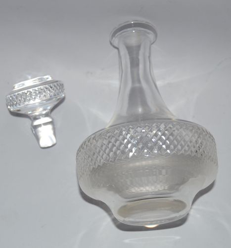 Stara kryształowa karafka na Arena.pl