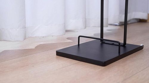 SOLIDNY STOJAK DO DYSON UCHWYT WIESZAK NA KÓŁKACH V6 V7 V8 V10 V11 V12 V15 na Arena.pl