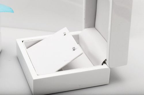 Złote kolczyki KZD5015M - Diament na Arena.pl