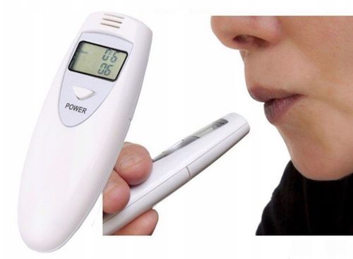 Alkomat cyfrowy LCD elektrochemiczny bezustnikowy na Arena.pl