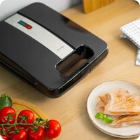 Toster opiekacz na 4 kanapki Huslog HUS1028 czarny 1800W XXL