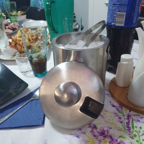 Wiaderko do Lodu Termiczny Pojemnik na Kostki Lód 1,3l + Szczypce Łyżeczka na Arena.pl