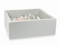 Suchy basen jasnoszary 110x110x40 z piłeczkami 600 sztuk (przezroczyste, perłowe, srebrne, różowozłote, jasnozłote)