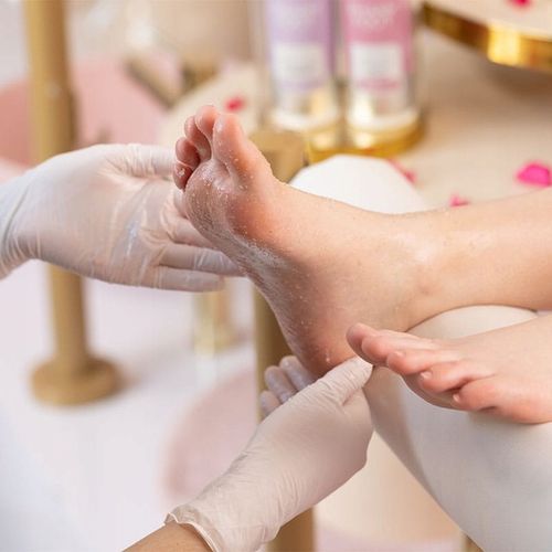 Peeling do stóp Solno cukrowy wygładzający Pharm Foot SCRAPER 200g na Arena.pl
