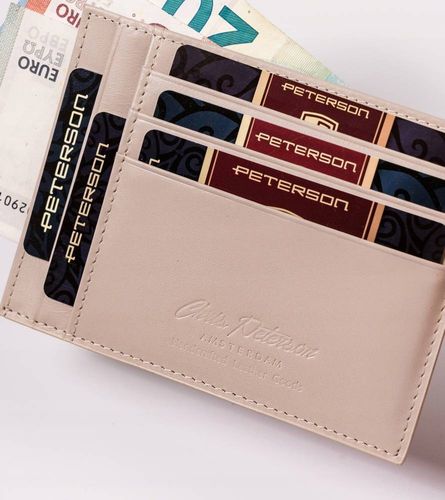 Skórzane etui na dokumenty i banknoty na Arena.pl