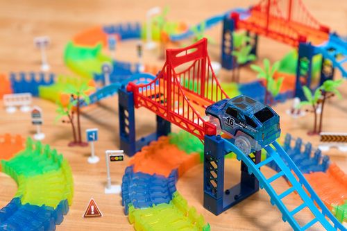 TOR SAMOCHODOWY 360EL GLOW TRACKS NR:4382 na Arena.pl