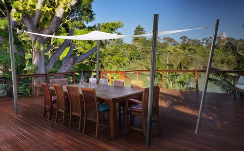 ŻAGIEL PRZECIWSŁONECZNY ZACIENIACZ OGRODOWY BIAŁY EKONOMICZNY DACH 3,2X2,5 na Arena.pl