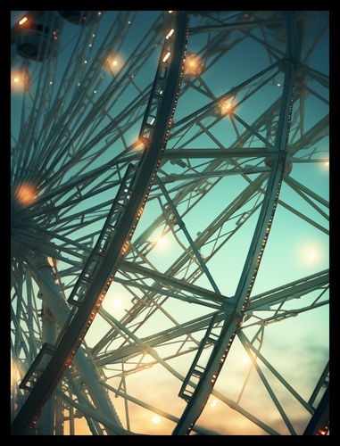 Plakat 30x40cm Światła Molocha na Arena.pl