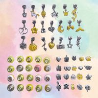 ZESTAW KORALIKÓW DO ROBIENIA BRANSOLETEK BIŻUTERII CHARMS KORALIKI PIKACHU