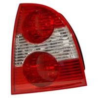 LAMPA TYLNA PRAWA VW PASSAT B5 1997 1998 1999 2000 2001 2002 2003 2004 2005