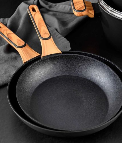 patelnia multiclad 24cm bergner bg-56031 charcoal na Arena.pl