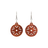 Kolczyki drewniane, drewno padouk, bigle ze stali chirurgicznej